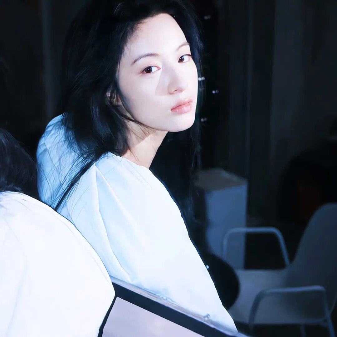 奔月封面