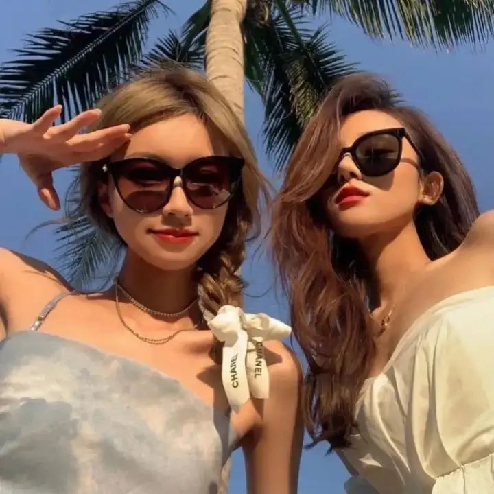 奔爱封面